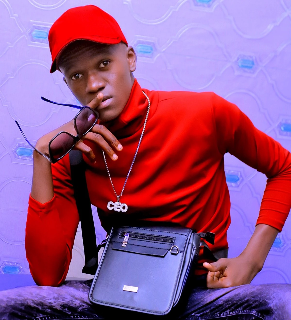 Cyro Ug